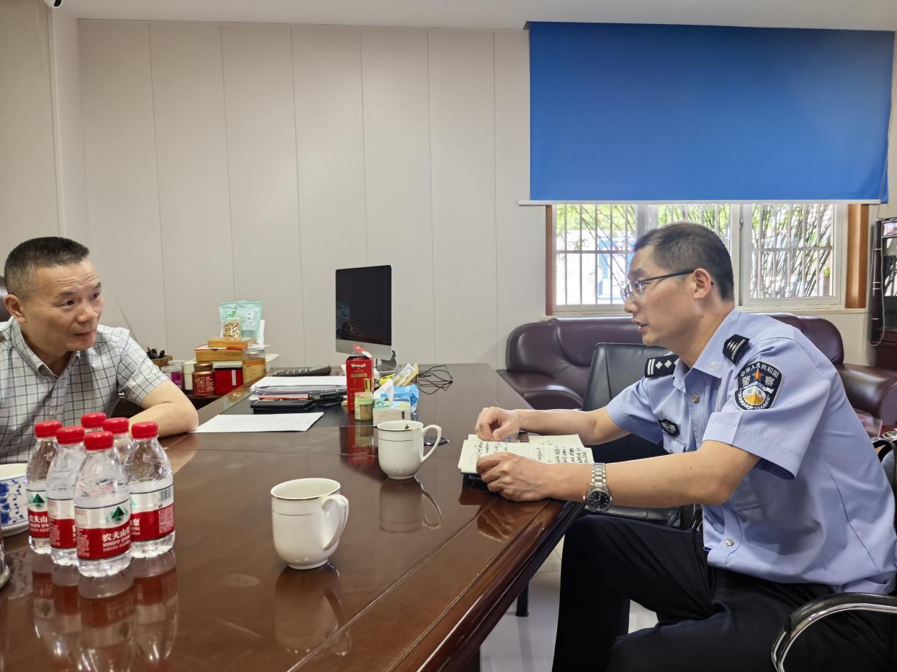 警商联动启新程  共筑安然经营防线