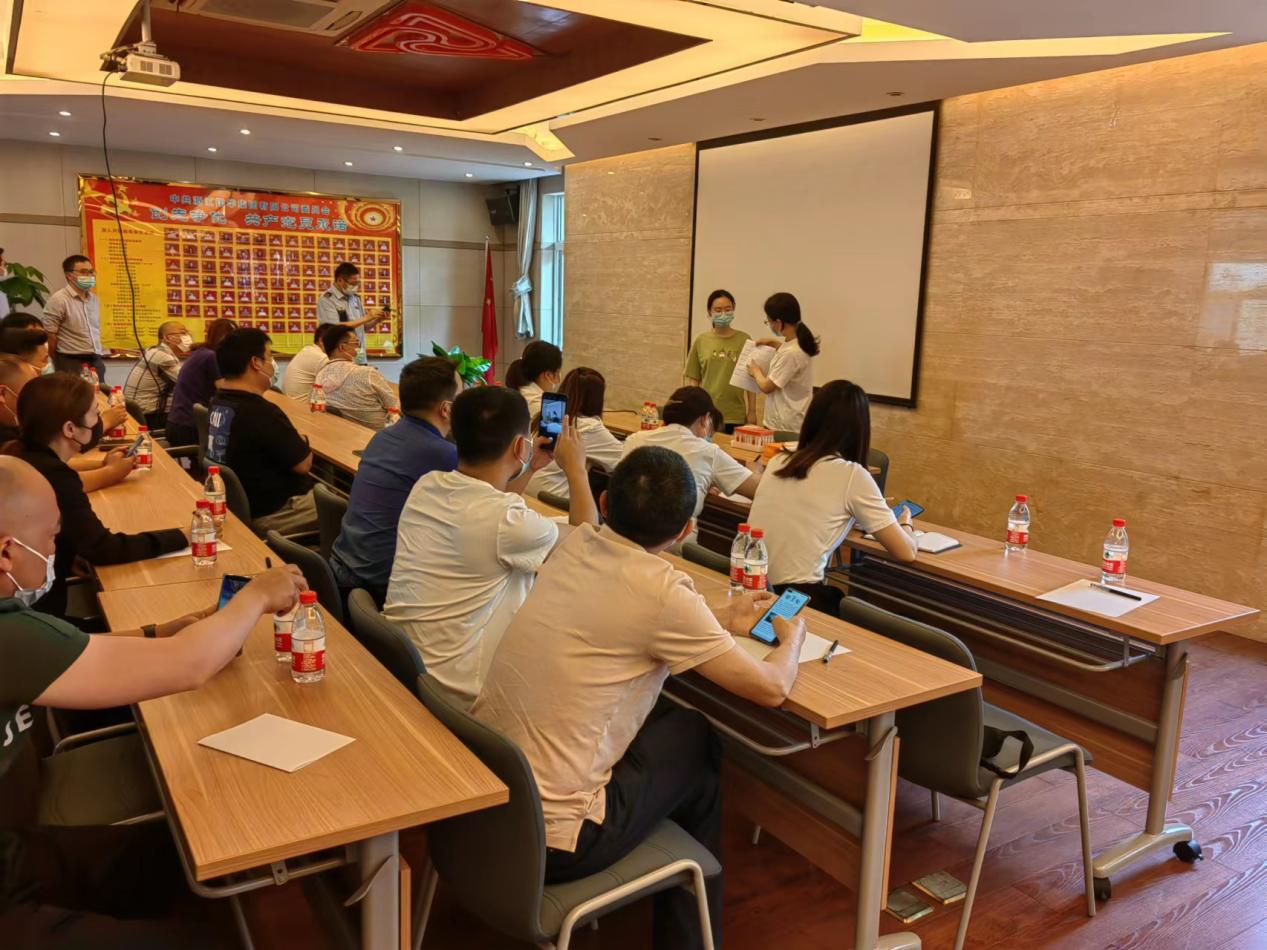 钱江商城参与环境及物品表表核酸检测采样技术培训